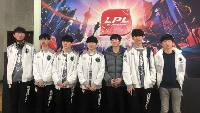 继续尝试并 继续尝试并