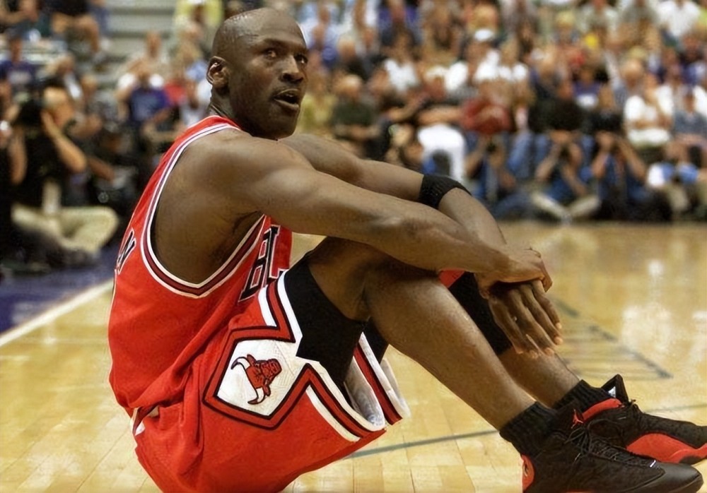 管理层与球 管理层与球