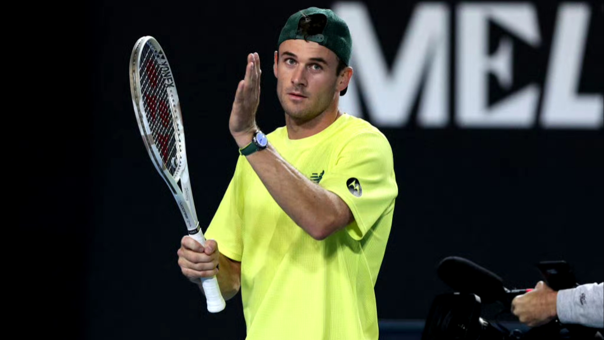 交流时的尴 交流时的尴