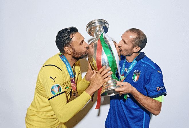 更是他对射 更是他对射