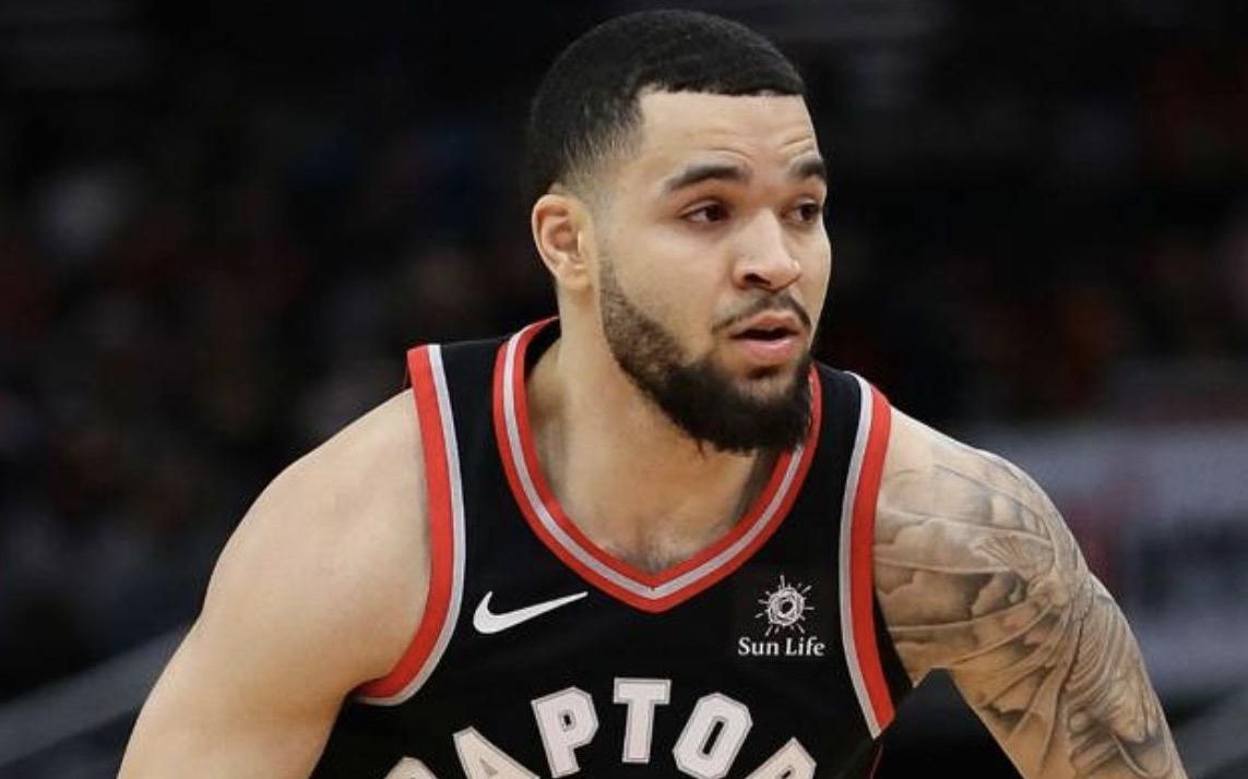 仅让球迷重 仅让球迷重